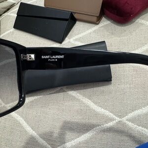Saint Laurent Stylish Black Sunglasses